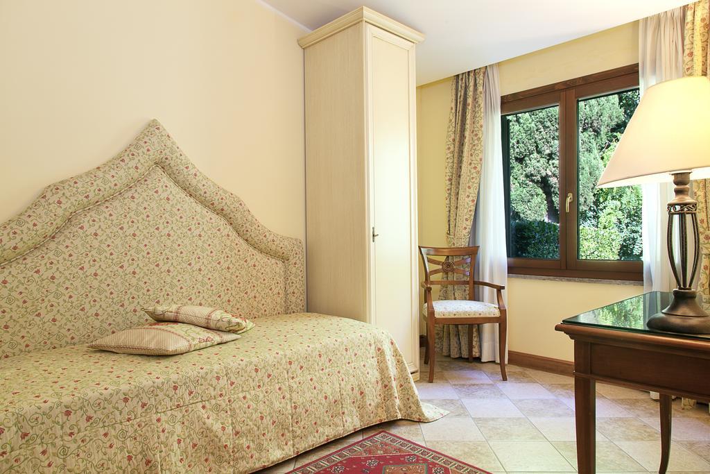 St. Andrew'S Garden Apartment Рим Екстериор снимка