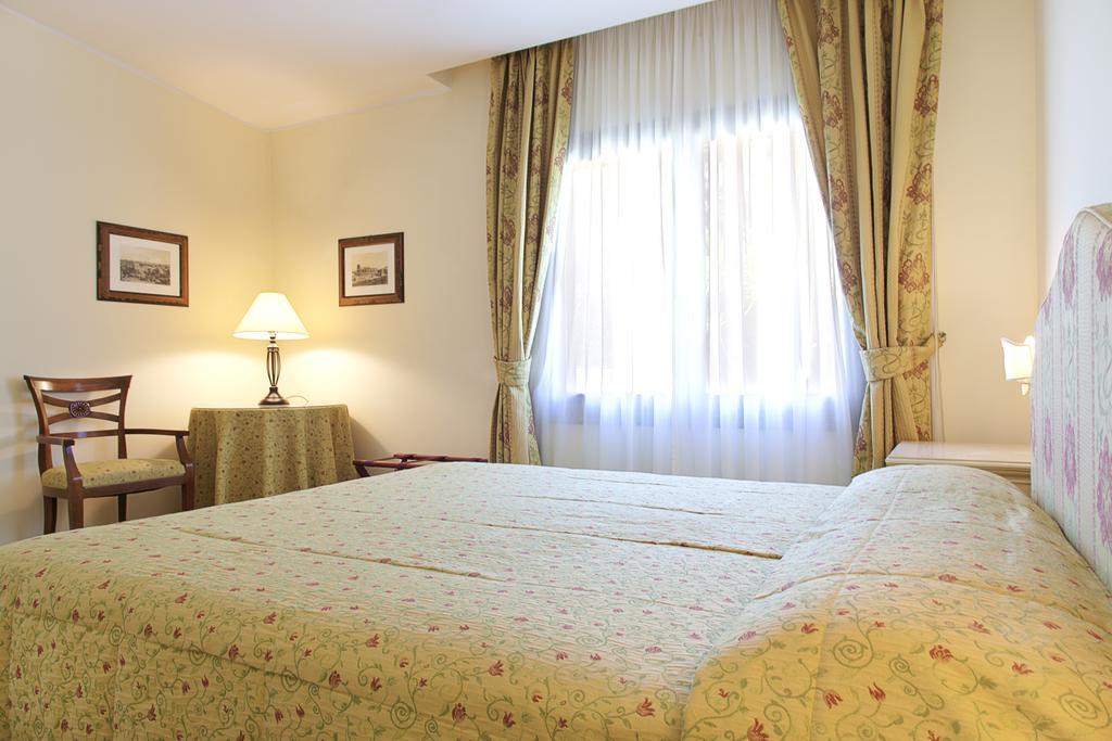 St. Andrew'S Garden Apartment Рим Екстериор снимка